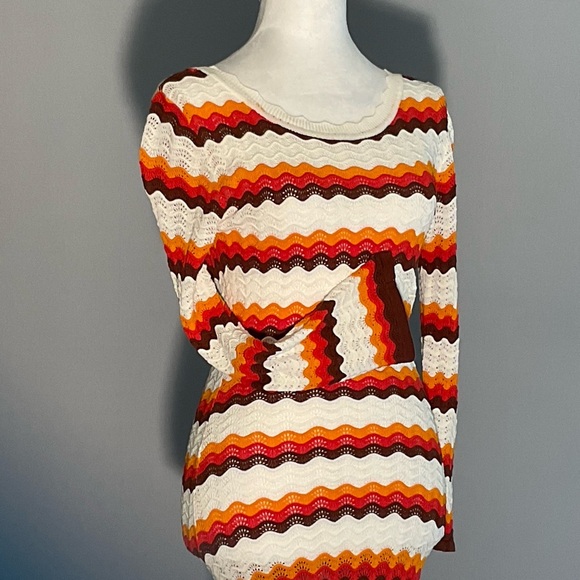 Bodycon Striking Striped Long Sleeve Crocheted Maxi Dress with Deep Scoop Back - Picture 10 of 16